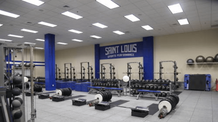 Saint Louis Sports and Performance centerat Saint louis university